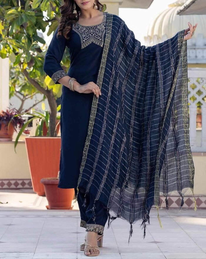Women Woven Yoke Straight Kurta Set - Image 1