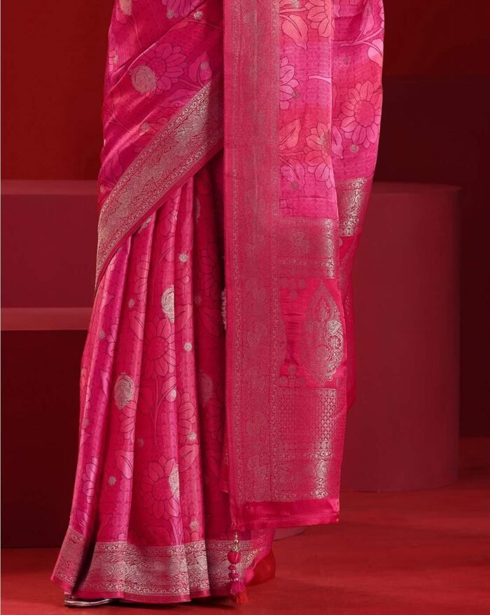Women Traditional Saree - Image 2