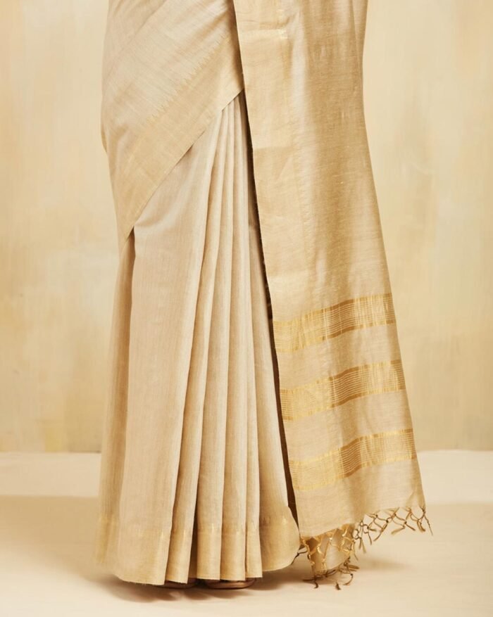 Women Woven Saree with Tassels - Image 3